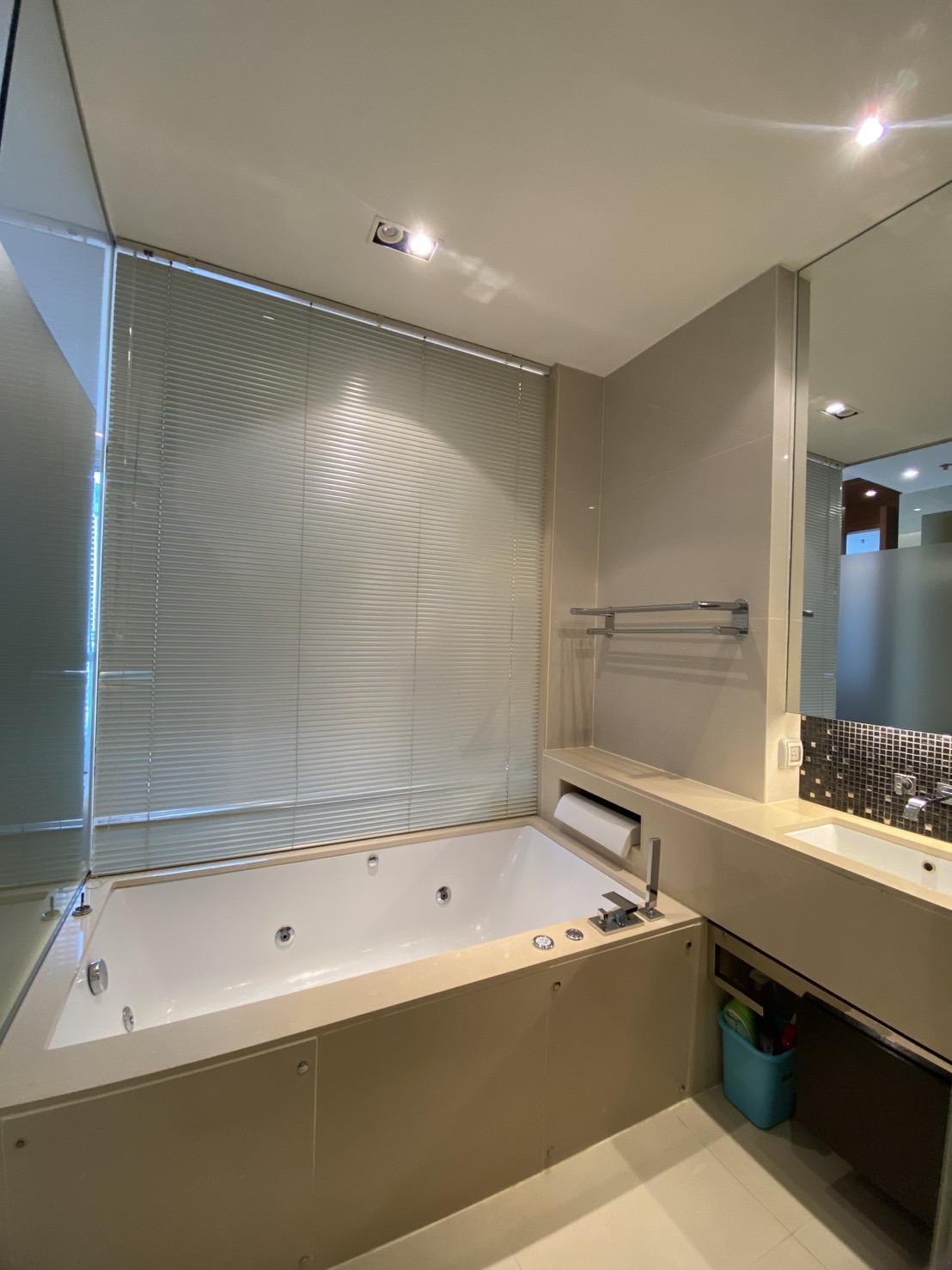 546625103_10165777616367004_15273645354136848_n