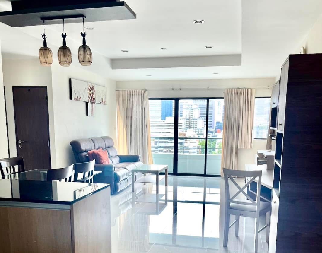 For Rent Fully furnished 2 Bedrooms Sathorn Garden Condominium