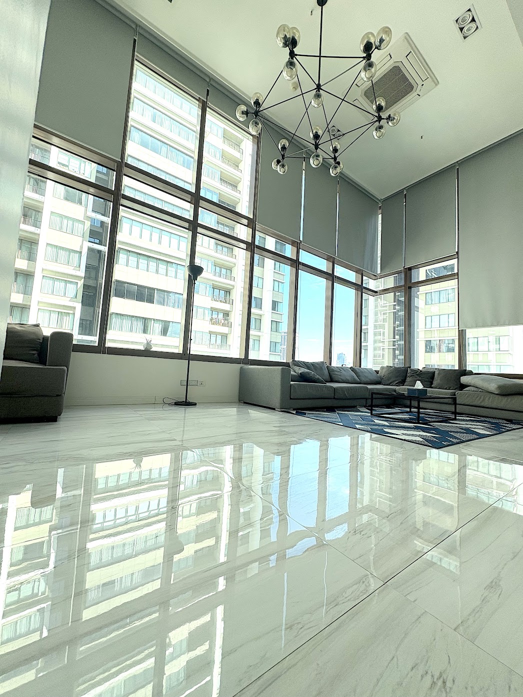 Duplex 2 bedroom for rent Emporio Place condo