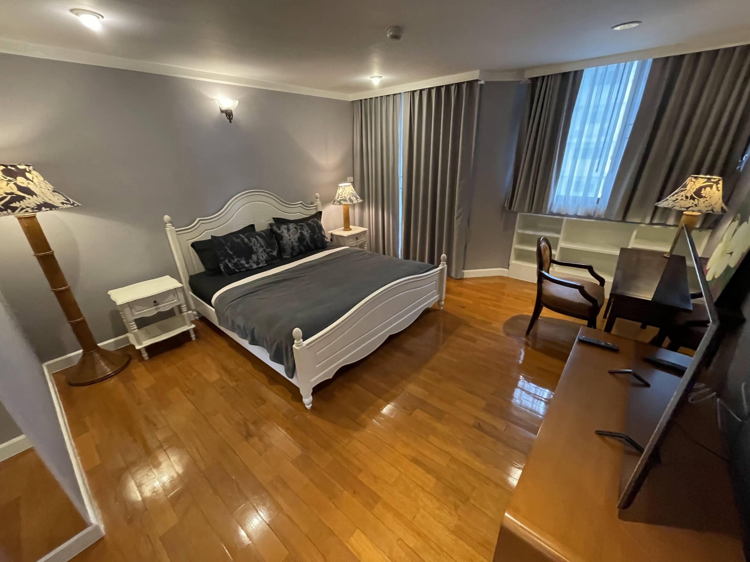 10-SUPALAI-Where-Grandeur-Meets-Serenity