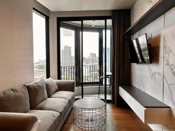 Ideo Q Sukhumvit 36 For Rent 2 Bedrooms near BTS Thonglor