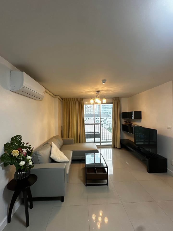 Condominium for sale 2 Bedroom The Clover Thonglor 18