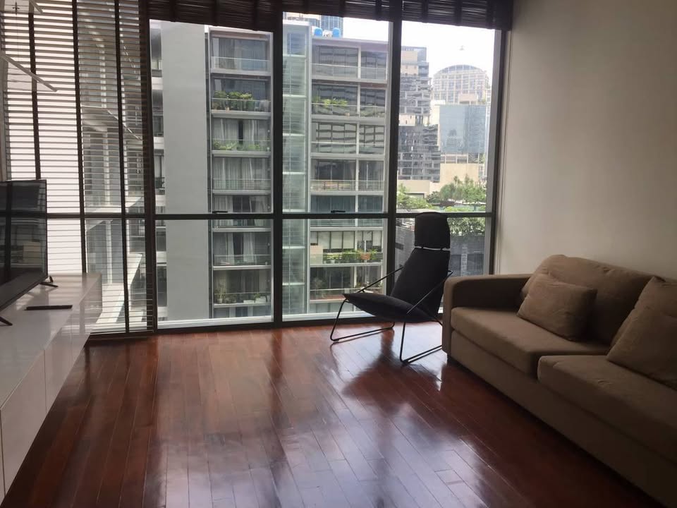 Condo 2 Bedrooms Domus Sukhumvit 16 For Sale and Rent