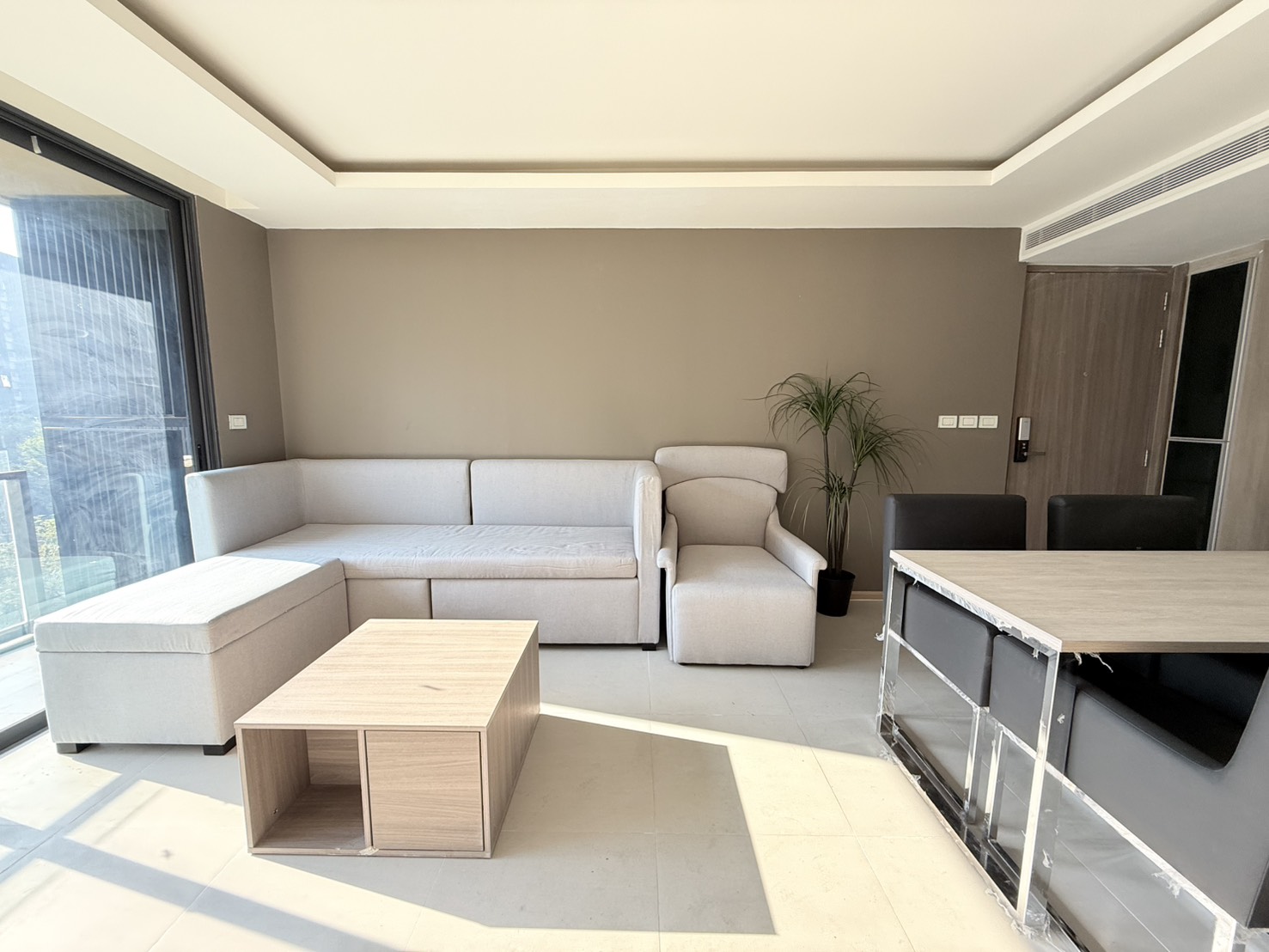 Condo for Rent Spacious 2 Bedroom Urbitia Sukhumvit 36