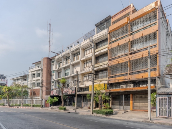 For rent 6 storey home office building Si Phraya MRT / Talad Noi / River City / Hua Lamphong Station and Yaowarat