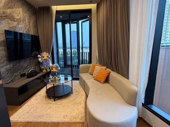 Newly renovated 1 Bedroom Ideo Q Sukhumvit 36 for sale and rent