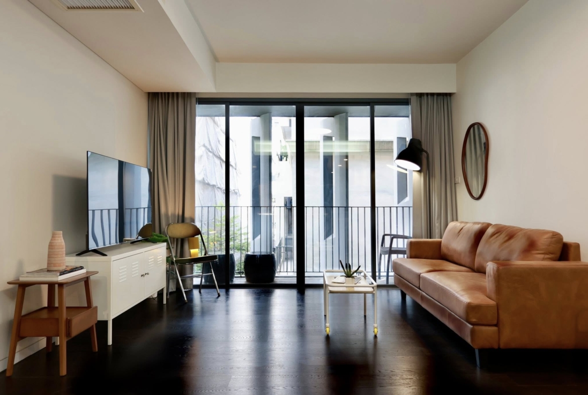 Newly Refurbished 2 Bedroom Condo for Rent Siamese Gioia Sukhumvit 31