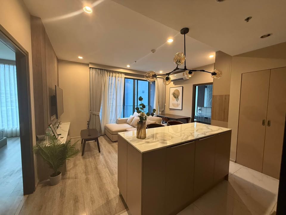 Ideo Mobi Sukhumvit 66 condominium for rent with 3 parking spaces