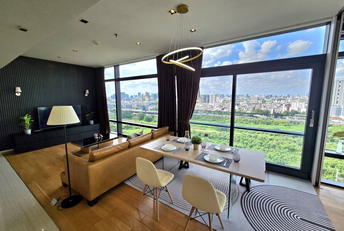 Triple panoramic view Spacious 1 Bedroom Circle Living Prototype for Rent