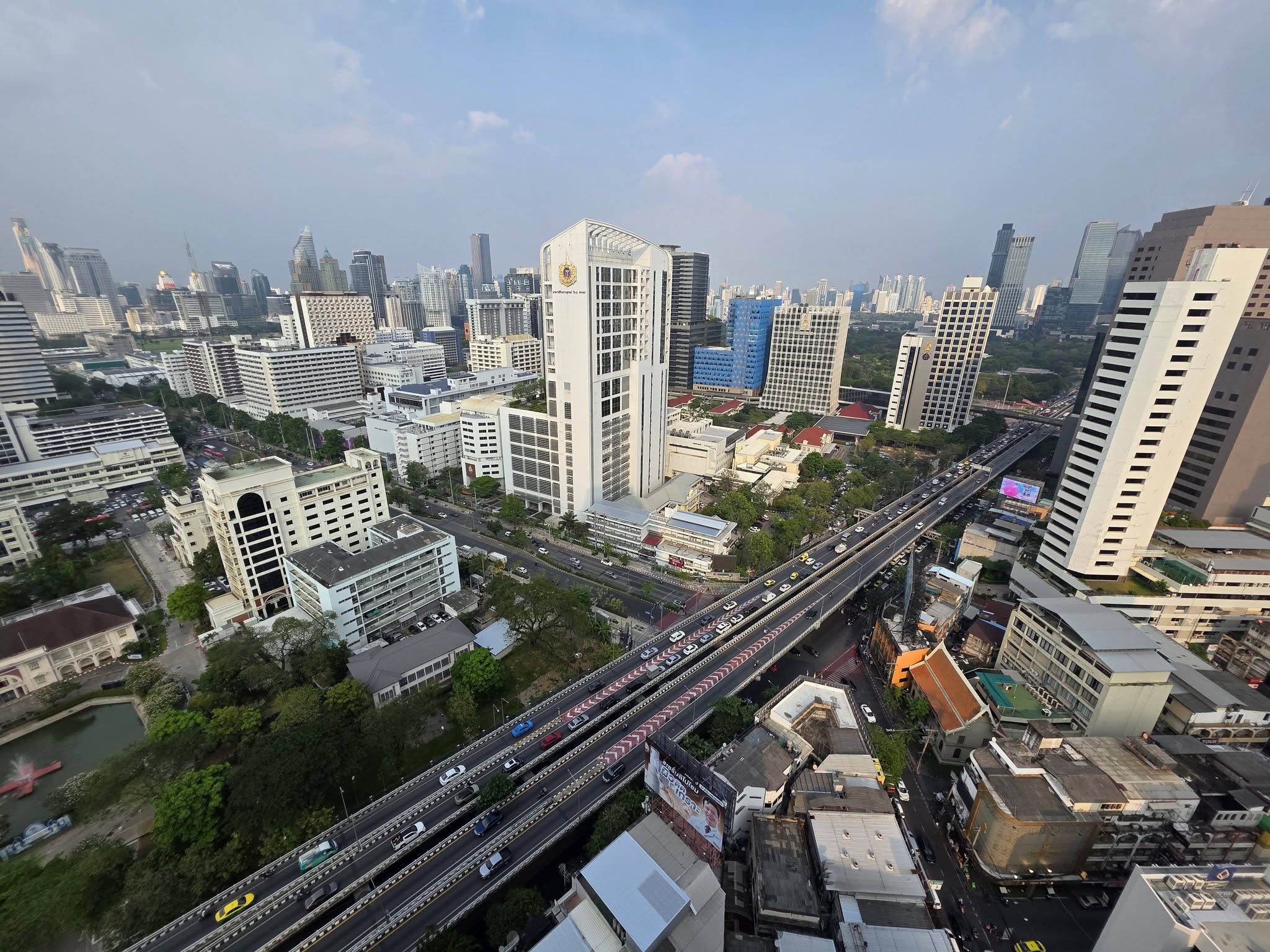 Duplex with Lumpini Park view 2 Bedrooms Culture Chula condo for Rent