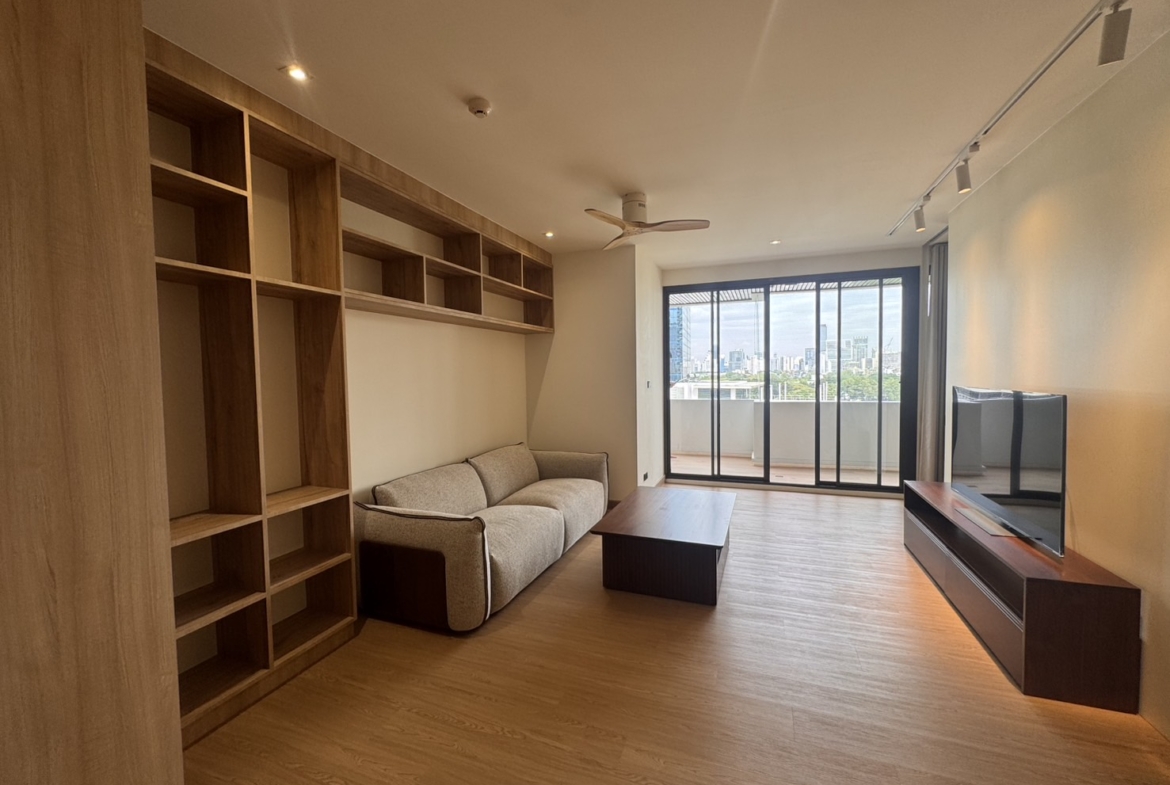 Condo for rent 1 Bedroom Lake Avenue Sukhumvit 16