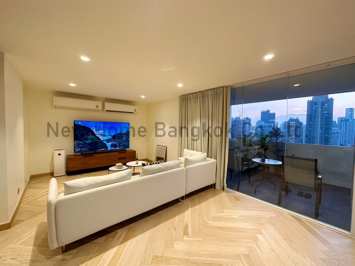 Condo for Sale and Rent at DS Tower 2 Sukhumvit 39 Spacious High Floor Unit