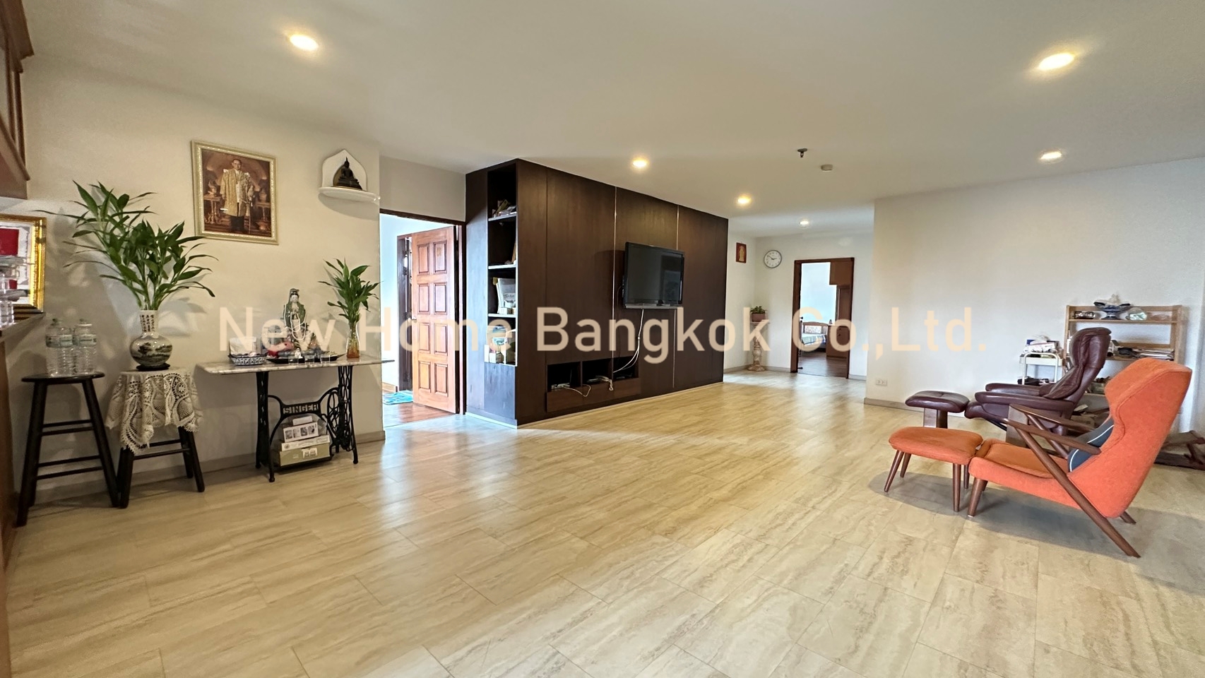 Fifty Fift Tower Condo 3 Bedroom for Sale Spacious High Floor