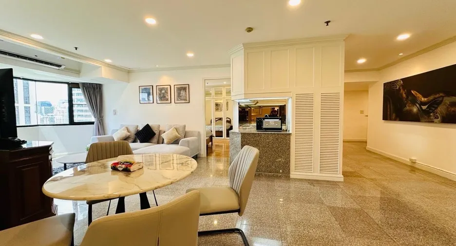 Condo for Rent at Baan Suanpetch Phrom Phong Spacious Unit Ideal for Families