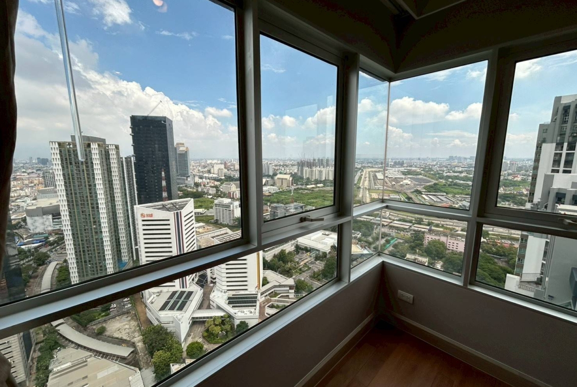 Condo 2 Bedroom for Sale Belle Grand Rama 9 Beautiful Unit Ready to View