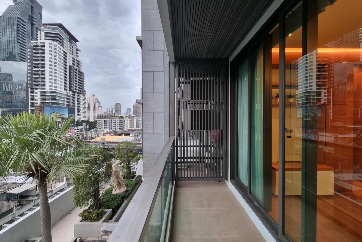 Condo 1 Bedroom for Sale The Address Sukhumvit 28