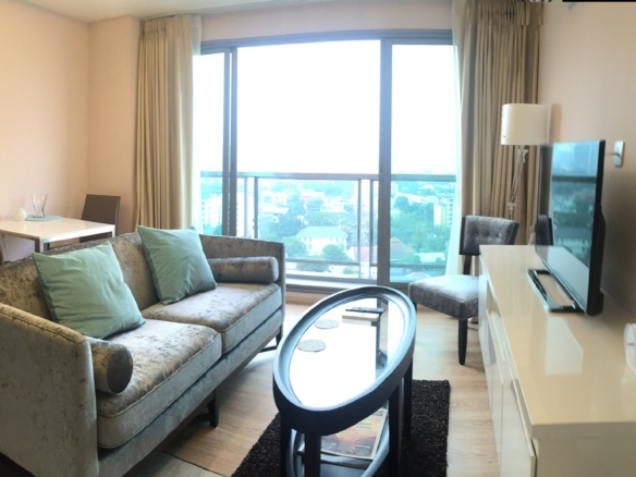 H Sukhumvit 43 condo for sale or rent near BTS Phrom Phong