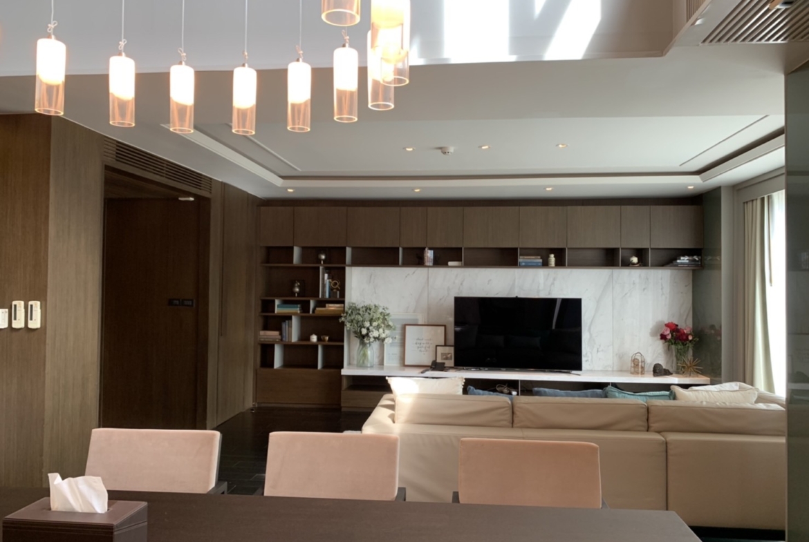 Luxury Duplex Condo 3 Bedroom for Rent at The Crest Sukhumvit 24 near BTS Phrom Phong