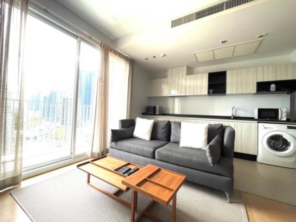 For Rent and Sale 1 Bedroom HQ Thonglor Soi 4 Prime Location in the Heart of Thonglor