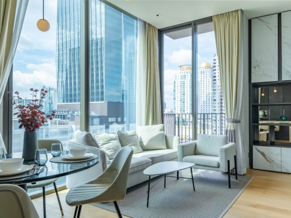 Luxury living 2 Bedroom at 28 Chidlom for Rent just 250 meters from BTS Chidlom