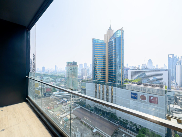 For Rent 2 Bedroom Celes Asoke in a prime central location BTS Asoke