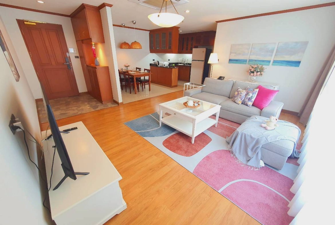 Full Service Apartment 2 Bedroom For Rent at Thonglor Near BTS