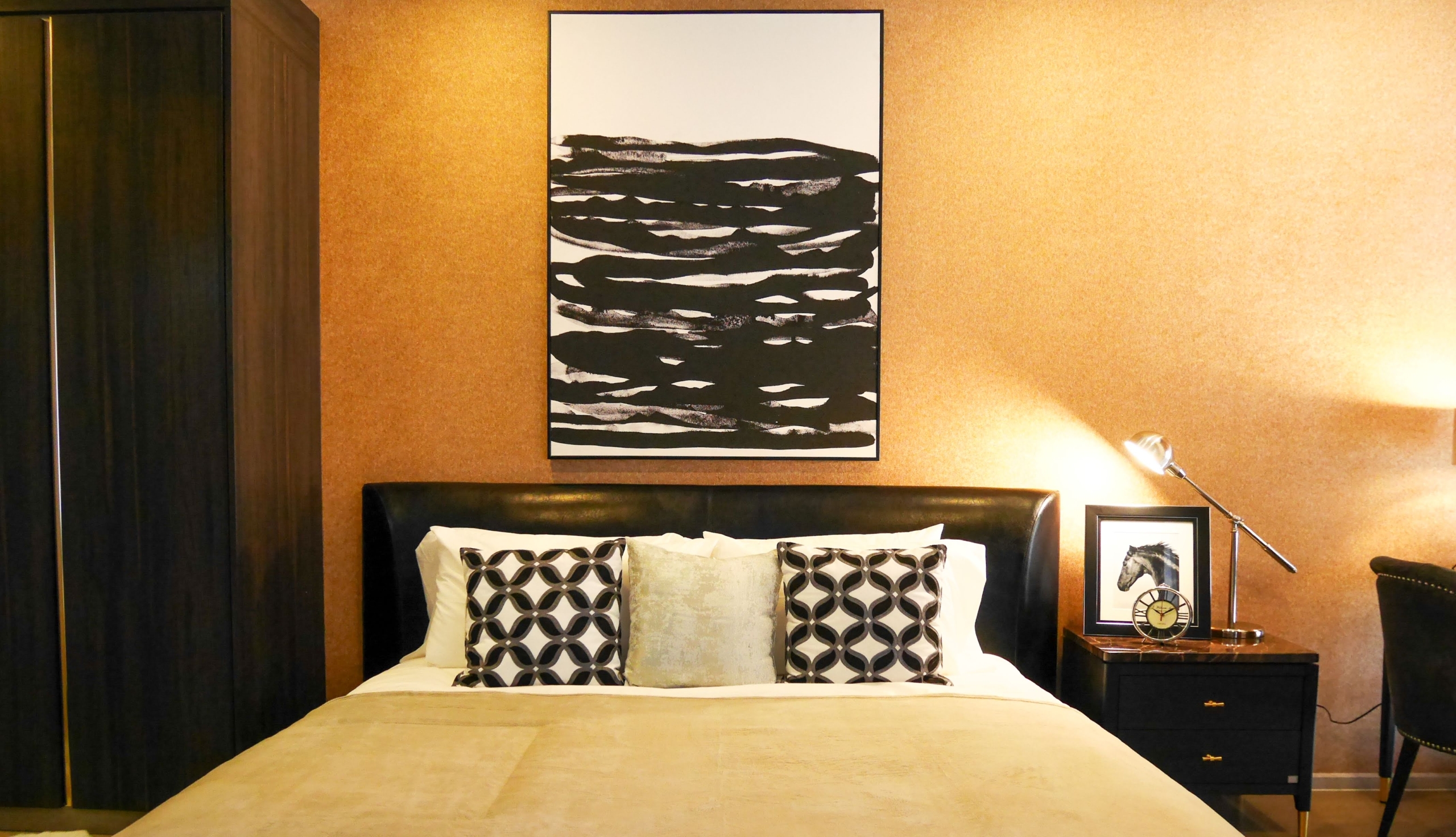 284-063 Ashton Asoke 1 bedroom condo for rent with city view