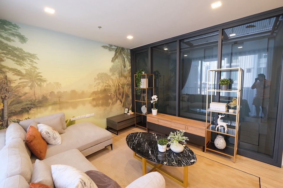 Luxury 2 Bedroom Condo For Rent and Sale Phayathai