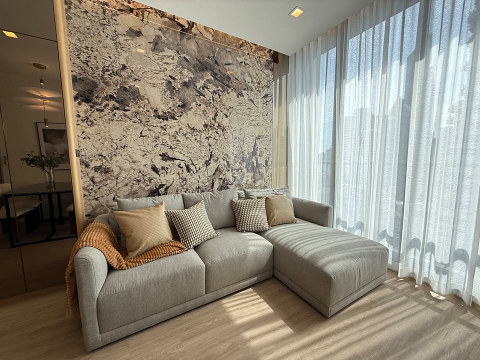 Spacious 1 Bedroom Noble State 39 Large One Bedroom For Rent