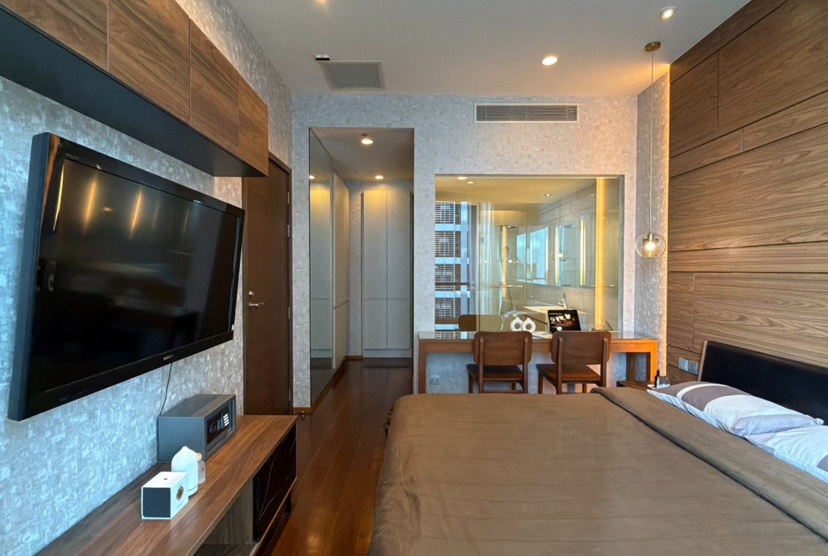 Spacious 1 Bedroom Condo for rent Quattro by Sansiri near BTS Thonglor