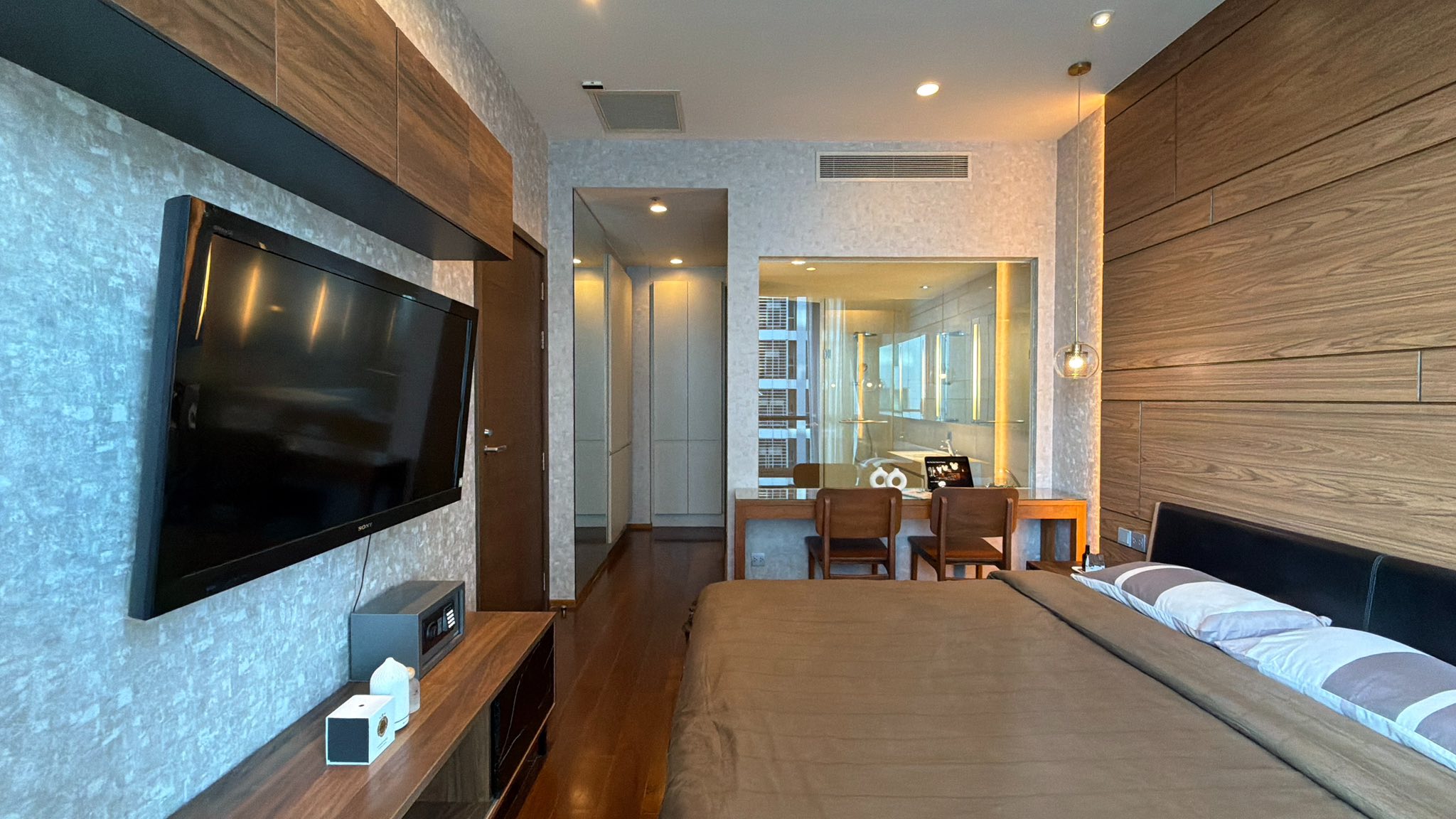 Spacious 1 Bedroom Condo for rent Quattro by Sansiri near BTS Thonglor