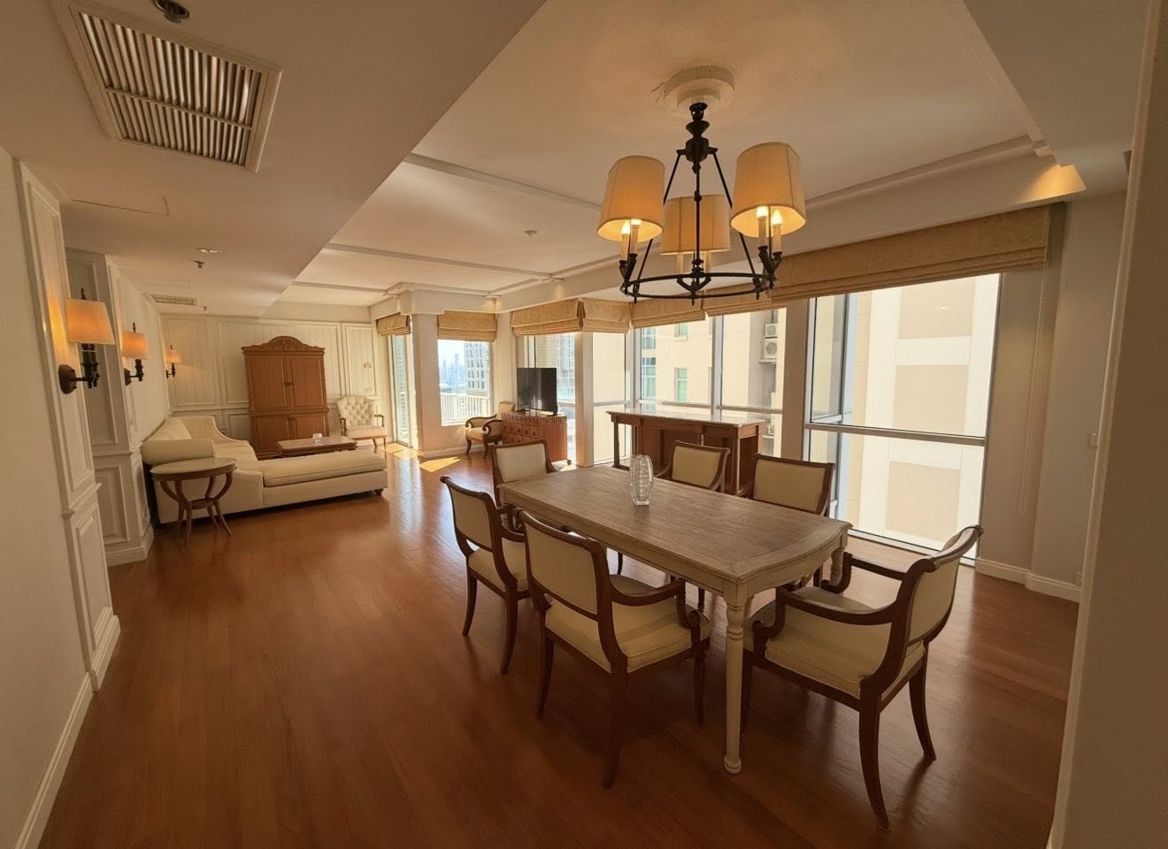689014854_2555532118281596_8680482068105840409_n Langsuan Ville condo 2 Bedroom for rent Spacious high floor unit with unobstructed Bangkok city view