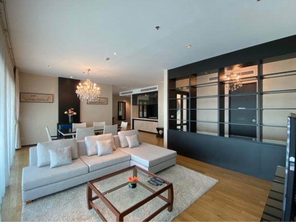 Luxury 3 Bedroom Condo for Rent at The Madison Condominium Sukhumvit 41