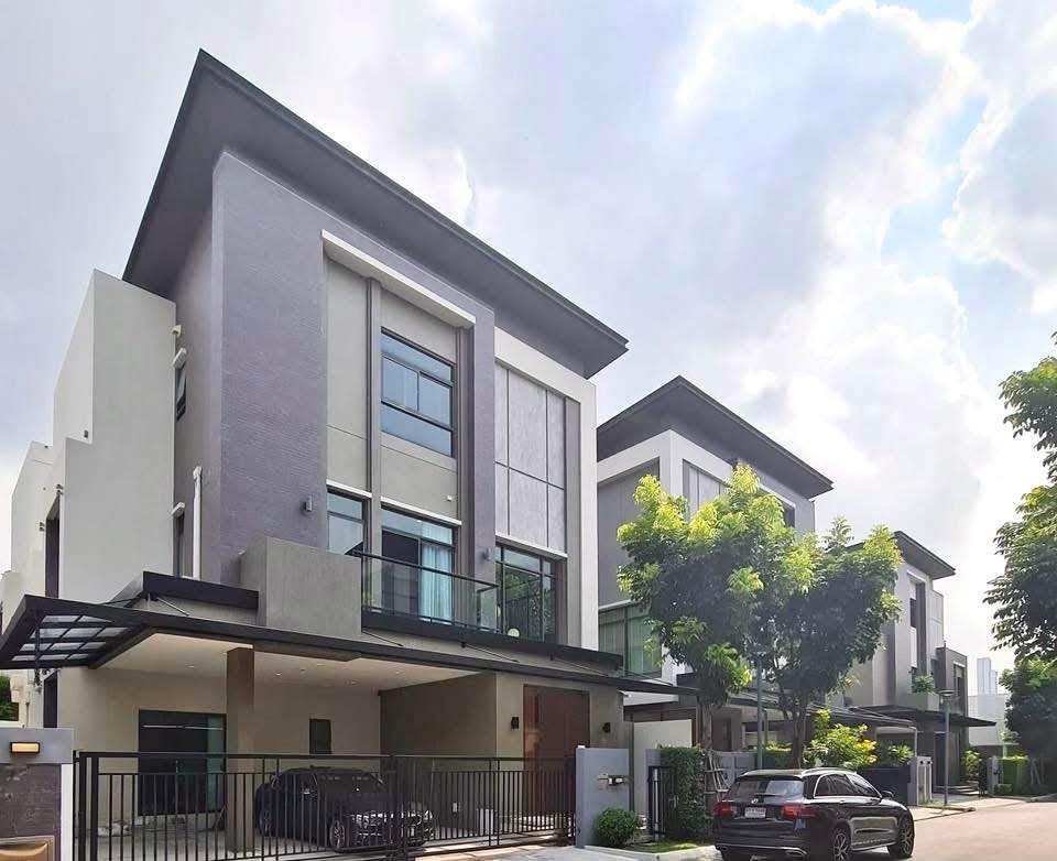 Luxury Single House at The Gentry Sukhumvit 101 For Rent and Sale