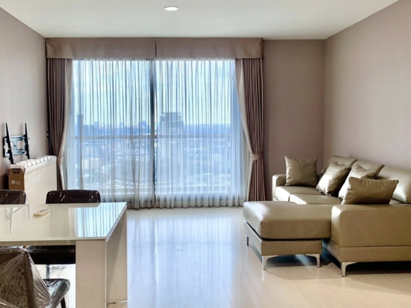Unblock View 2 Bedroom Condo Rhythm Sukhumvit 42 For Rent