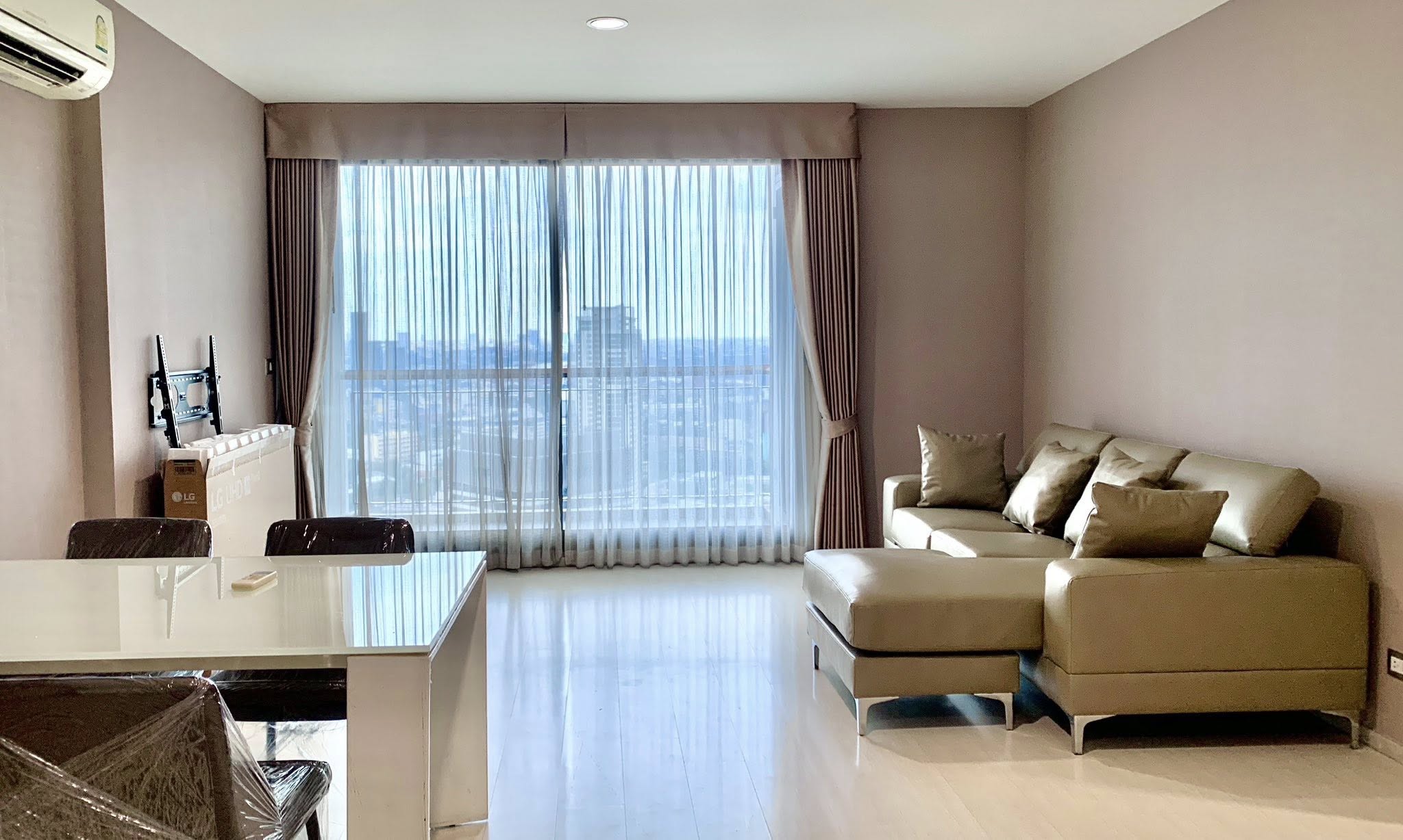 Unblock View 2 Bedroom Condo Rhythm Sukhumvit 42 For Rent