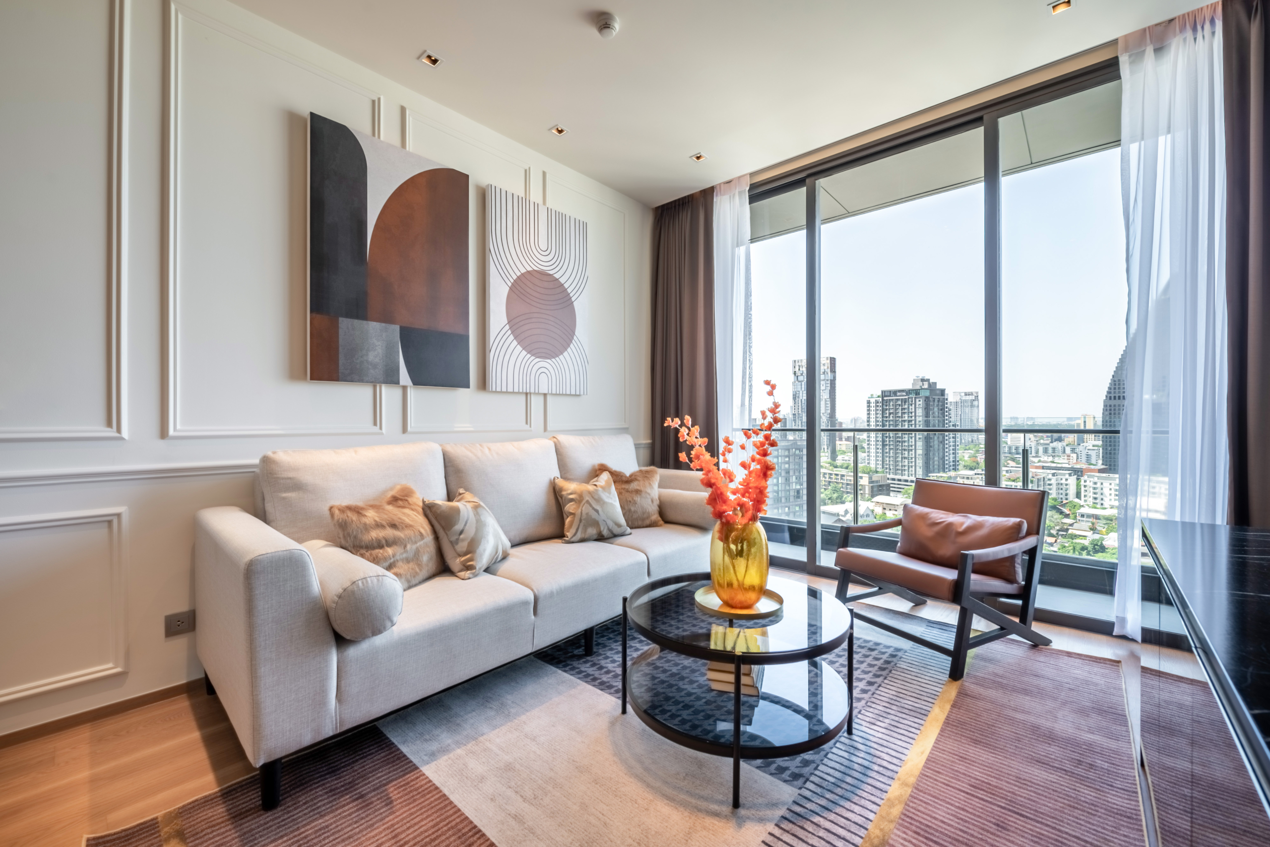 Luxury 2 Bedroom condo for rent at Beatniq Sukhumvit 32