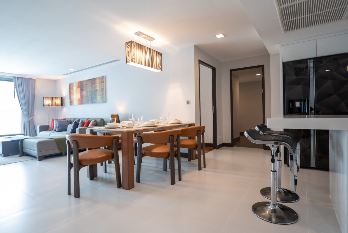The Klasse Residence 3 bedroom condo for rent near BTS Asoke