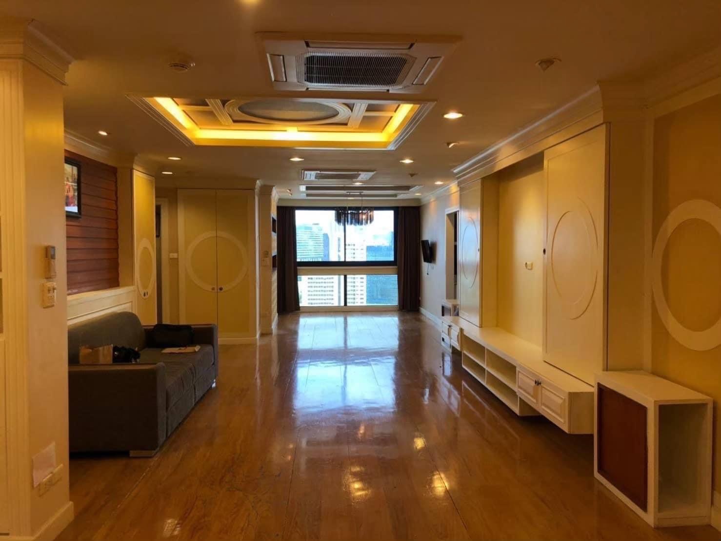 Pet Friendly 3 Bedroom Condo for Rent in Phrom Phong President Park Sukhumvit