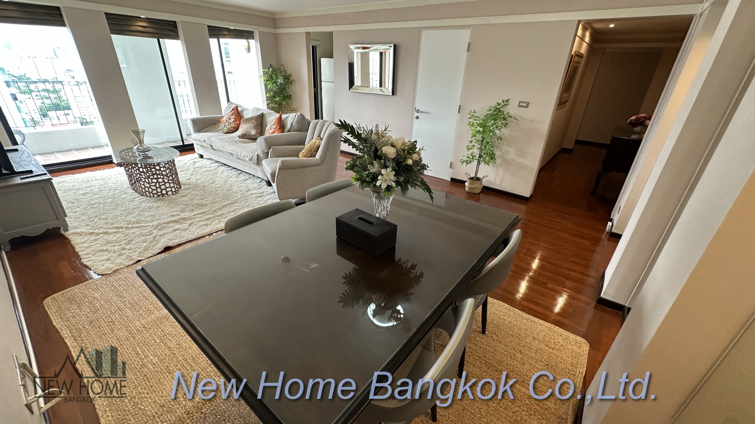 B87D7F7E-6272-44C9-8E1C-6AA5023C2548 For rent city view Bangkok